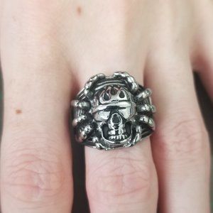 Stainless Steel Flaming Skull Spider Ring – Size 9, NWT